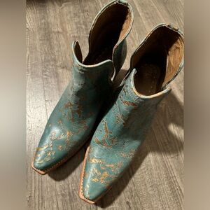 Ariat Dixon Booties Size 11